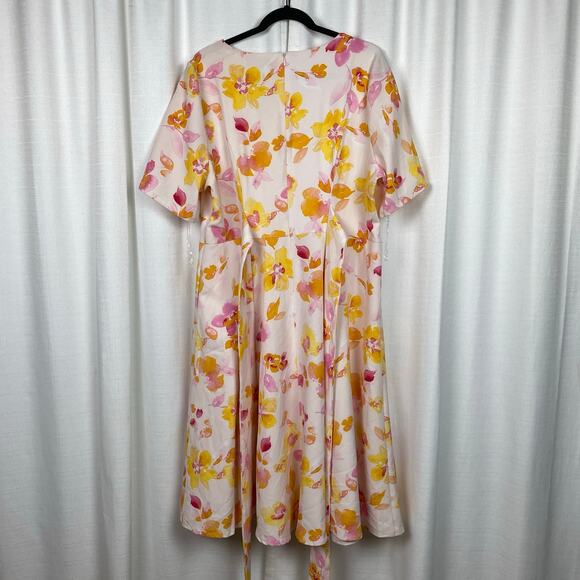 Lane Bryant Pink Floral Lena V Neck Midi Dress Sz.20W NWT - Picture 11 of 16